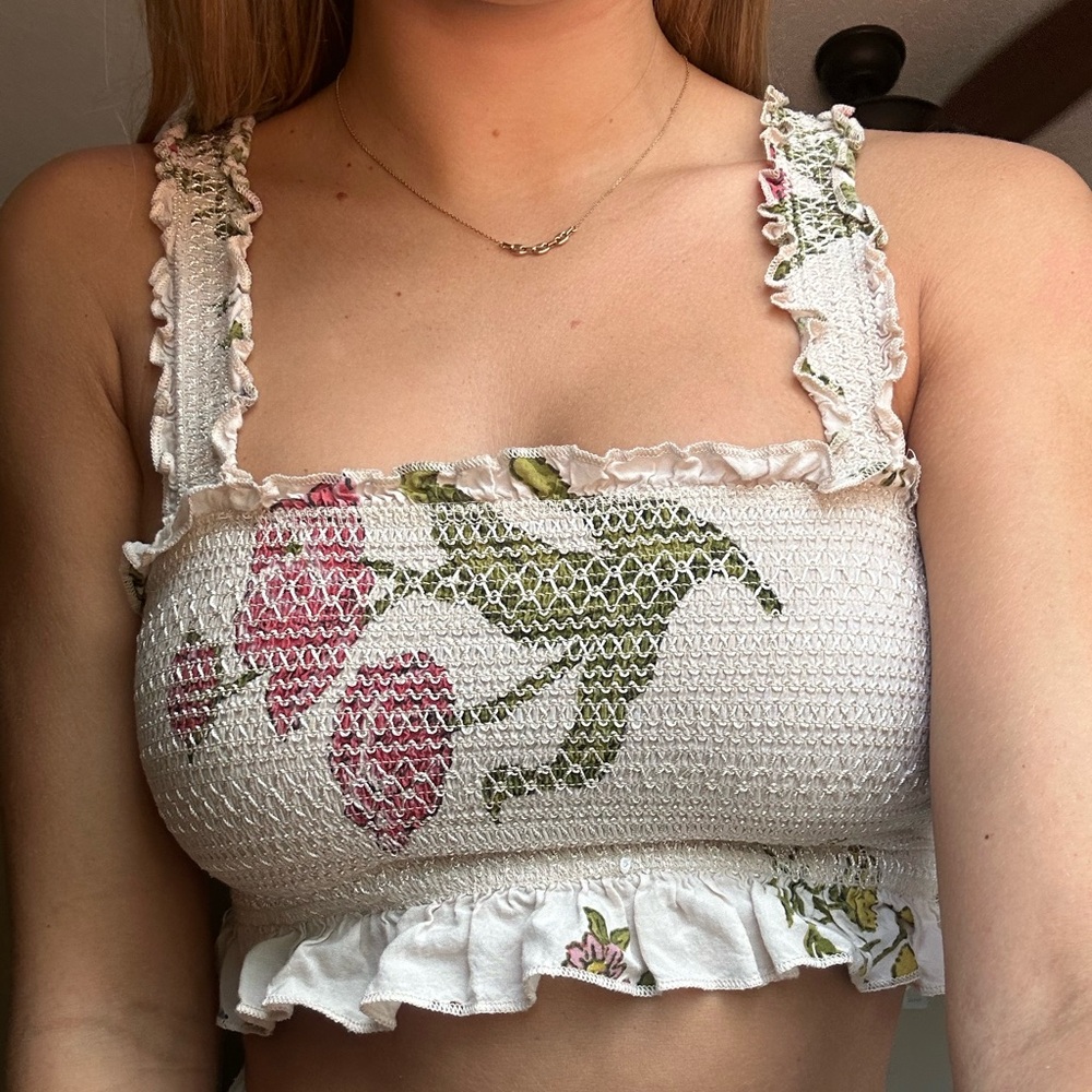 Cherry crop tank top